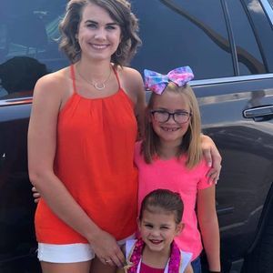 Meet your Posher, Calli